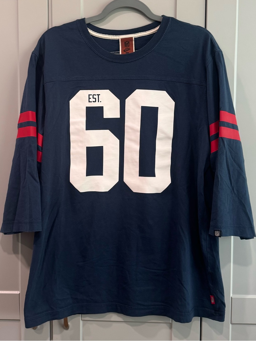 Nike NFL New England Patriots EST. 60 3/4 sleeve Tee